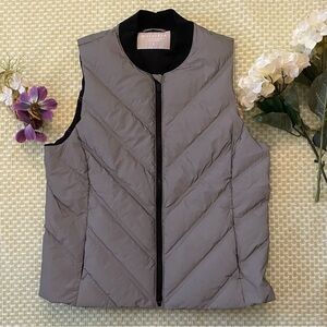 🌲❄️Women’s Athleta Vest❄️🌲